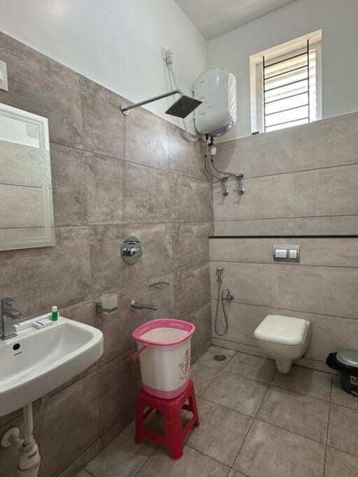 Ss Luxury Comforts A 2Bhk Service Apartment Chikmagalūr Εξωτερικό φωτογραφία